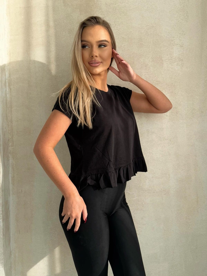 T-shirt z falbanką SLR096- czarny