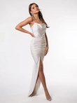 Sukienka damska maxi na wąskich ramiączkach z prostym dekoltem KYLIE DLR199 - ecru
