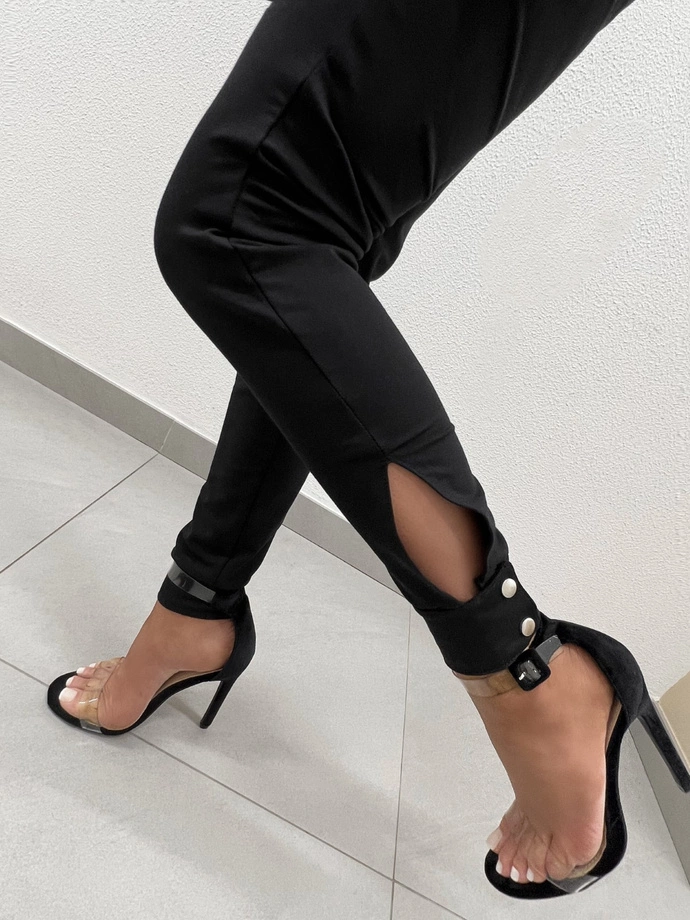 Spodnie damskie dresowe 264PLR - czarne